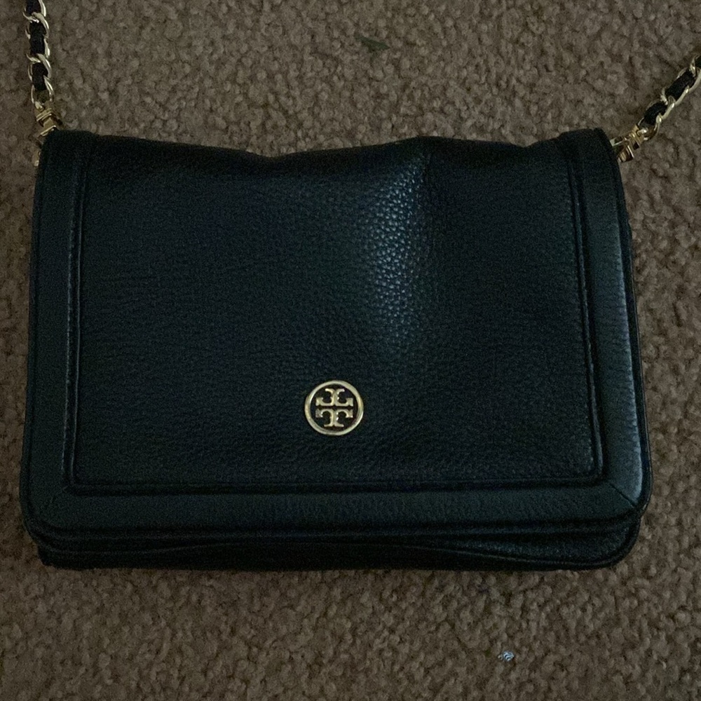 Black Tory Burch crossbody purse - Picture 3 of 8